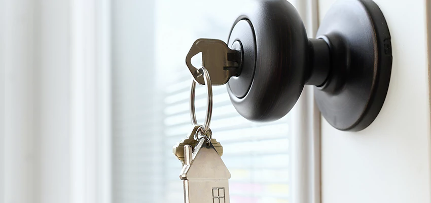 Bifold Door Knob Replacement in Yucaipa, California